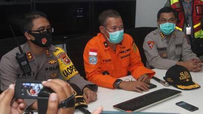 Власти Индонезии уточнили число людей на борту потерпевшего крушение Boeing
