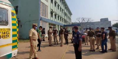 Десять младенцев погибли в пожаре в индийской больнице