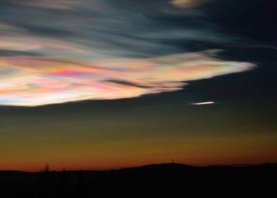 Над Антарктикой чудесным образом исчезла озоновая дыра