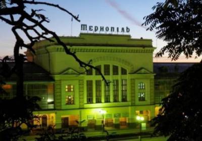 Отказ от локдауна в Тернополе: мэр города жалуется на полицию, но воевать с ней отказался