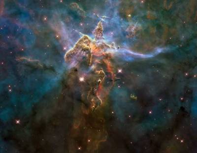 Космический телескоп «Хаббл» зафиксировал 6 поразительных столкновений галактик