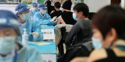 В двух китайских городах ввели жесткий карантин из-за вспышки коронавируса