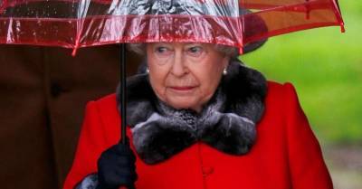 Коронавирус в мире: ситуация в Британии все хуже, королеве Елизавете II сделали прививку