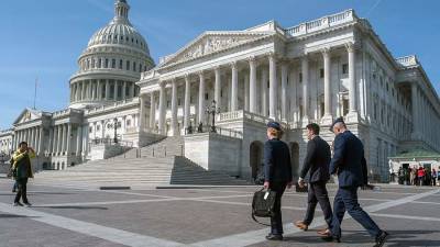Конгресс США продлил финансирование правительства до 3 декабря