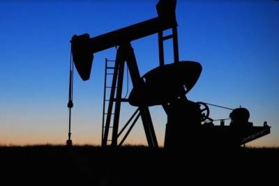 Минфин: спрос на нефть в мире может катастрофически упасть