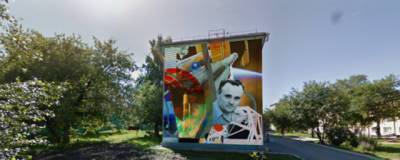 В Новосибирске проходит стрит-арт фестиваль «Глоток космического воздуха»