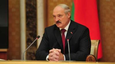 “Персонаж в женском роде”: Лукашенко не смог назвать Тихановскую по имени