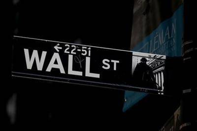 Уолл-стрит закрылась в минусе, S&P показал худший месяц с начала пандемии