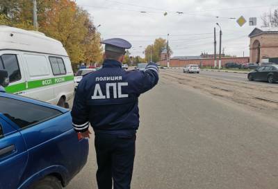 В Твери во время рейда на дороге арестовали машины должников