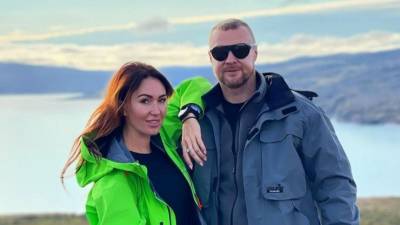 Жена Вячеслава Малафеева намекнула на угрозу развода: «Неделю не живем вместе» - 5-tv.ru