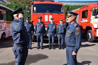 Награждены сотрудники МЧС, спасшие Донецк от катастрофы после...