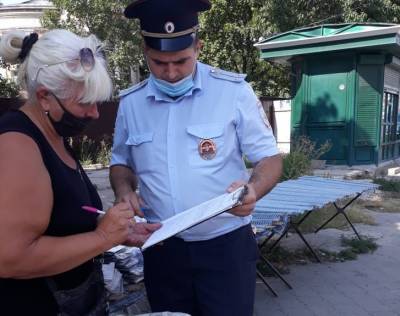 Жительницу Воронежа арестовали за незаконную торговлю на улице