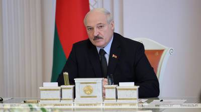 "Не НПО, НКО и прочая дрянь". Лукашенко предлагает законодательно определить гражданское общество