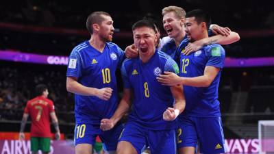 Звание чемпиона мира по футзалу в финальном матче в Каунасе оспорят сборные Аргентины и Португалии