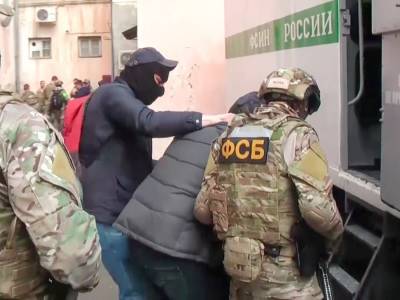 Видео: ФСБ задержала в Черкесске сторонника ИГ, готовившего теракт