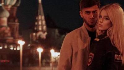 Суд арестовал на 10 суток блогера, устроившего вульгарную съемку у храма Василия Блаженного