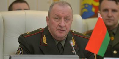 Бывший начальник Генштаба армии Белоруссии призвал "мочить в сортире" противников власти