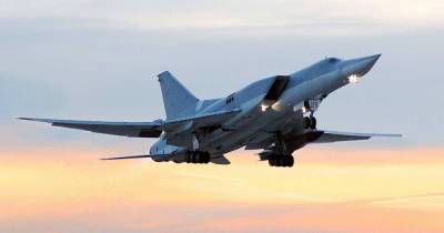 Вдвое быстрее звука: почему НАТО опасается бомбардировщика Ту-22