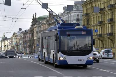 Путин поручил выделить Санкт-Петербургу деньги на трамваи и метро