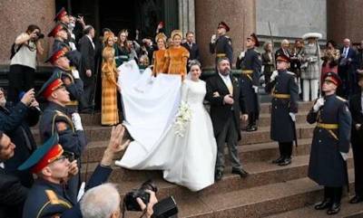 Свадебный переполох: в Петербурге впервые за 120 лет венчался потомок царской династии Романовых