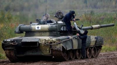 Защита и опоры России: Сухопутные войска ВС отметили профессиональный праздник