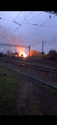 Серьезный пожар ликвидируется в эти минуты почти в центре Вологды
