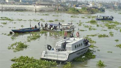 Пять человек погибли при столкновении лодки и грузового судна в Бангладеш