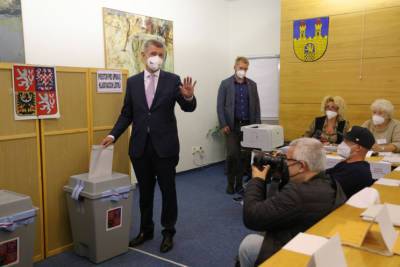 Партия премьера Бабиша проиграла парламентские выборы в Чехии
