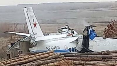 19 человек погибли при крушении самолета Let L-410 в Татарстане