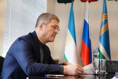 Глава Башкирии выступил с критикой в адрес нарушающих его указ районов и городов