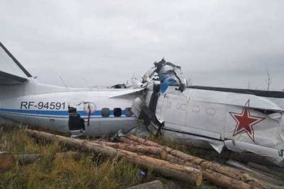 Названа предполагаемая причина падения самолета в Татарстане