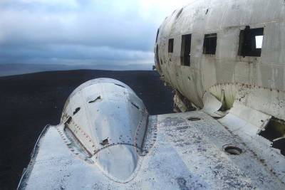Заслуженный пилот Сытник назвал возможной причиной крушения L-410 ошибку экипажа