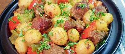 Диетолог Соломатина посоветовала россиянам не есть картофель с мясом