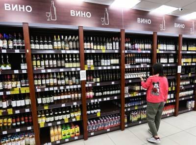 Мария Долгова - Эксперт: европейское вино при увеличении пошлин может подорожать на 11-15% - govoritmoskva.ru - Москва - Россия