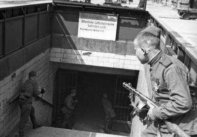 Подземная бойня: как советские солдаты воевали в берлинском метро - Русская семеркаРусская семерка