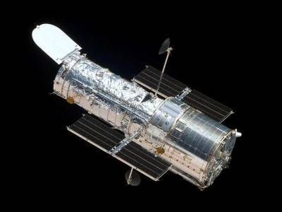 Hubble сфотографировал сливающиеся друг с другом галактики