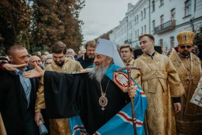 В честь 30-летия Донецкой епархии в Святогорской лавре провели торжества