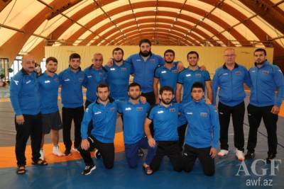 Команда азербайджанских борцов вошла в тройку сильнейших мира