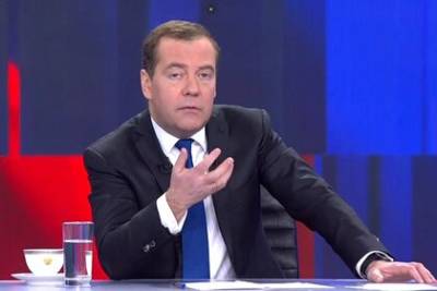 Медведев заявил о бессмысленности переговоров с Украиной