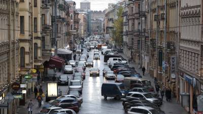 В 2022 году платную парковку на Рубинштейна сделают круглосуточной