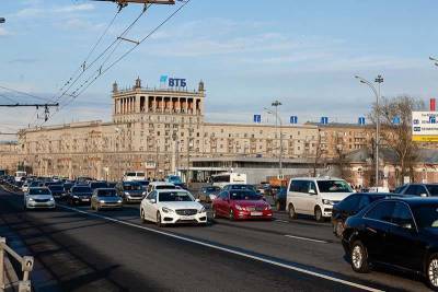 ВТБ разместит 12 октября однодневные бонды серии КС-4-114 на 25 млрд рублей