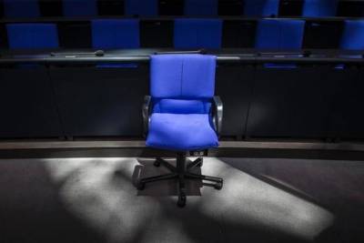 Германия: Как немецкие политики собираются делить министерские кресла