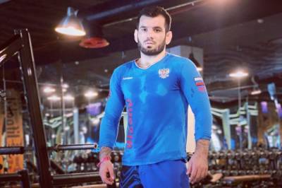 Назир Абдуллаев завоевал серебряную медаль чемпионата мира по борьбе