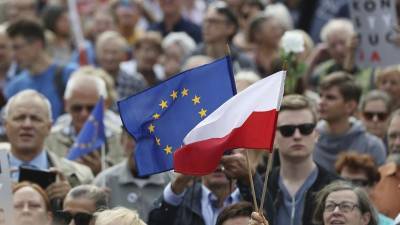 В Польше объяснили ситуацию с сочетанием законов ЕС и Конституции