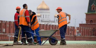 Узбекистан направит пробную партию мигрантов в Россию уже к середине января