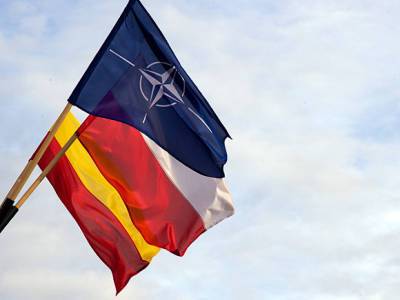 «Угроза для альянса»: генсека НАТО тревожит союз России и Китая