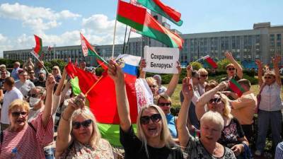 «Страна не развалится»: в Белоруссии иронично высказались об «эффективности» санкций