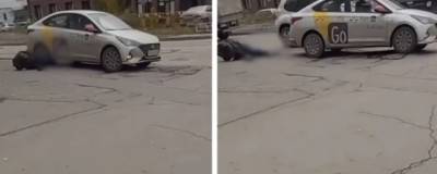 В Новосибирске таксист выкинул из машины пассажира и проехал по его ногам