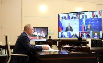 Владимир Путин признался, что покашливает из-за активного движения в прохладную погоду