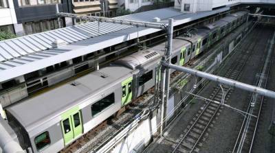 Отключение электроэнергии привело к остановке движения поездов в Токио